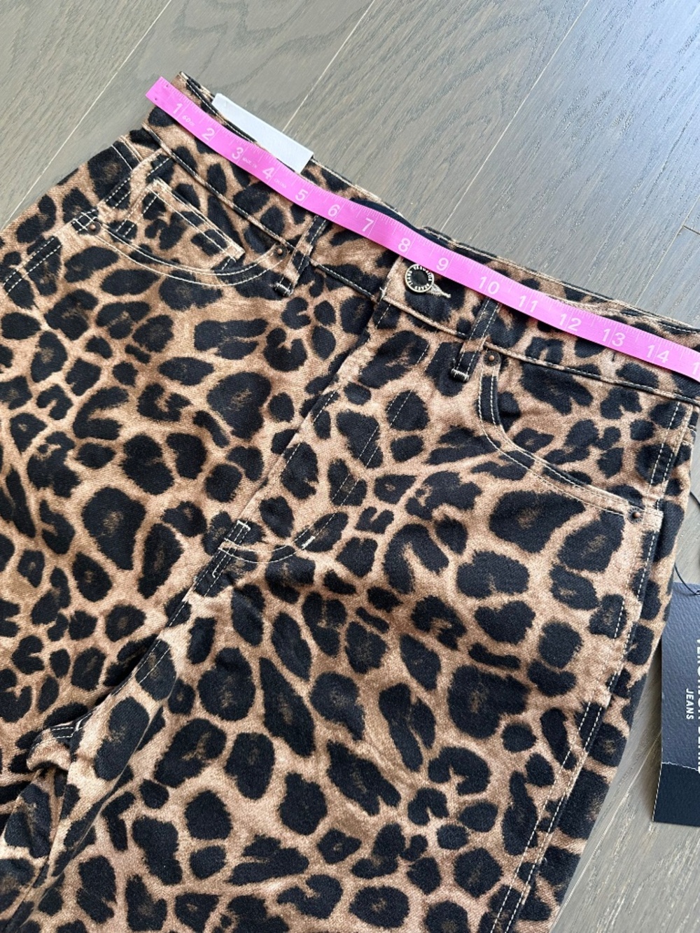 Veronica Beard TAYLOR washed leopard wide leg jeans - with tags - size 28 - Picture 7 of 9